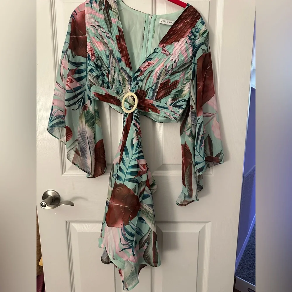 Tropical Pattern Romper - Picture 1 of 3